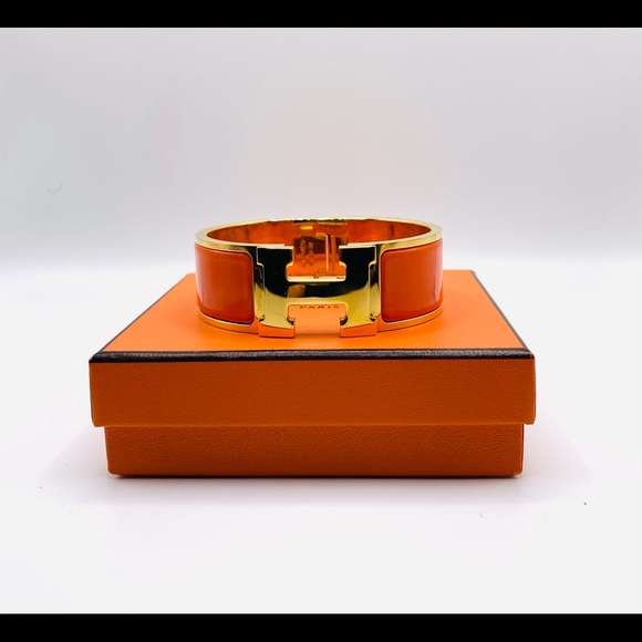 Hermes Jewelry - Hermés Clic Clac Enamel Bracelet